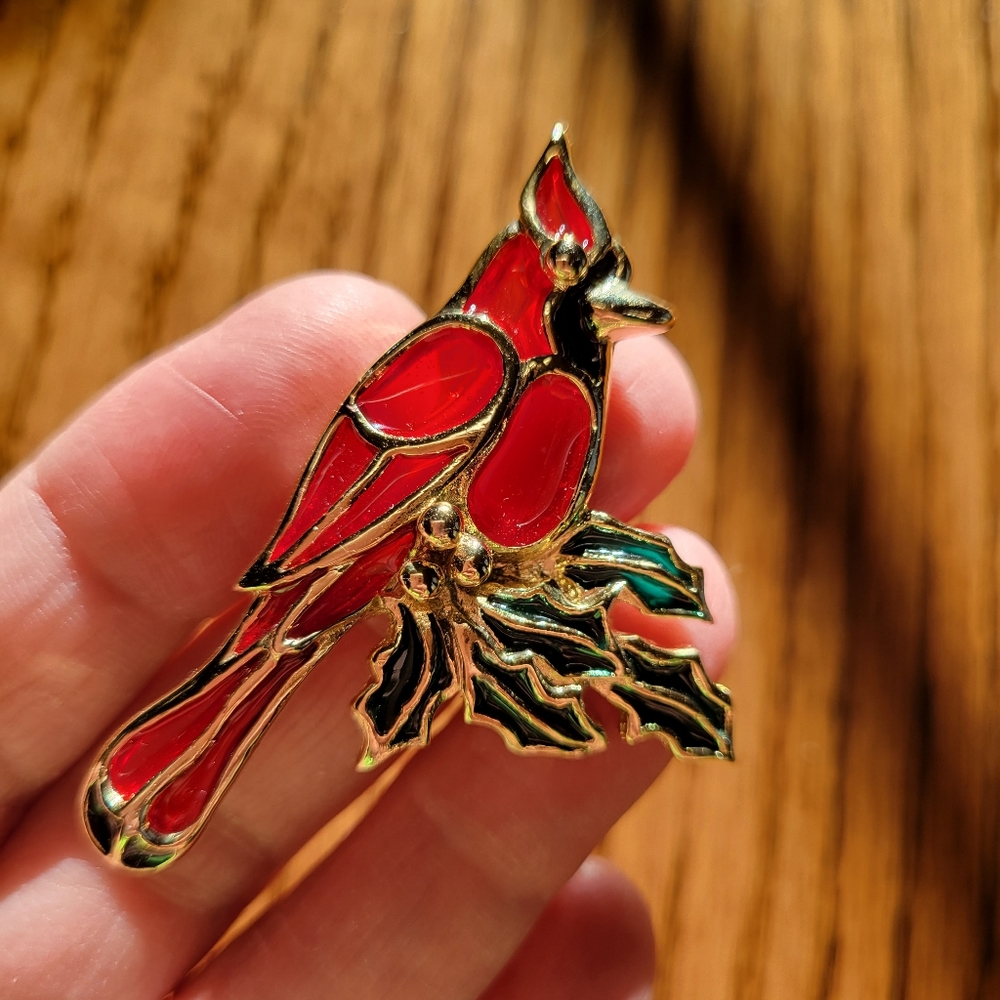Cardinal Brooch ~ Shiny Gold-tone Metal Clear Red Accent ~ Y2K ~ Pretty!
